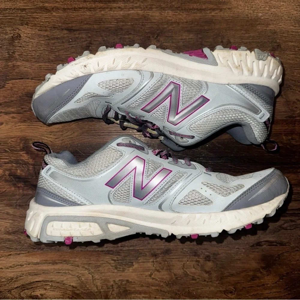 New Balance 412v3 Sneakers All Terrain Unisex WTE412L3 Grey Fuschia Womens 12 D